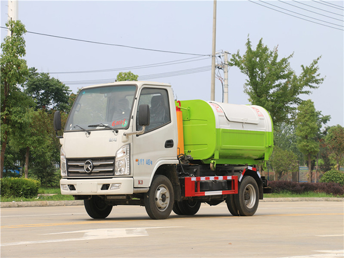 国六凯马钩臂垃圾车